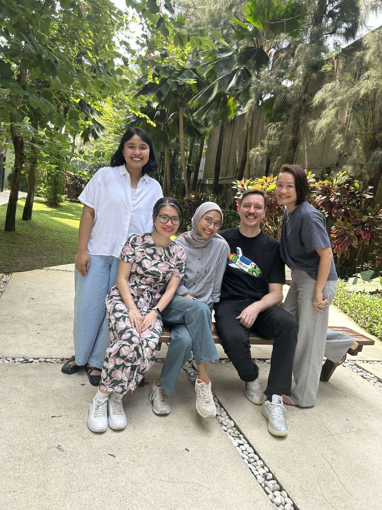 co:grow team outdoors